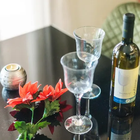 Twinstars Maisonette *