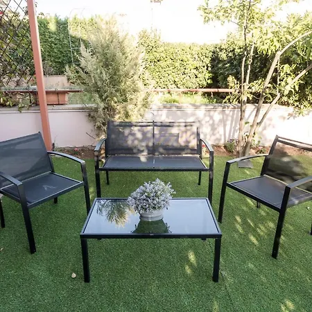 Twinstars Maisonette *