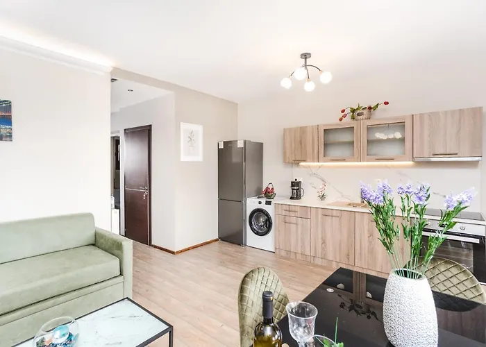 Twinstars Maisonette