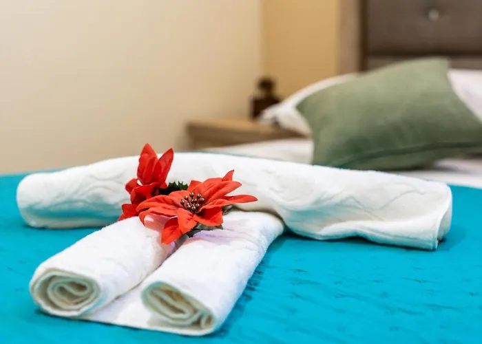 Twinstars Maisonette *