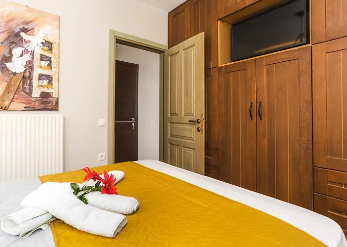 Twinstars Maisonette *