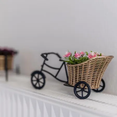 Twinstars Maisonette *